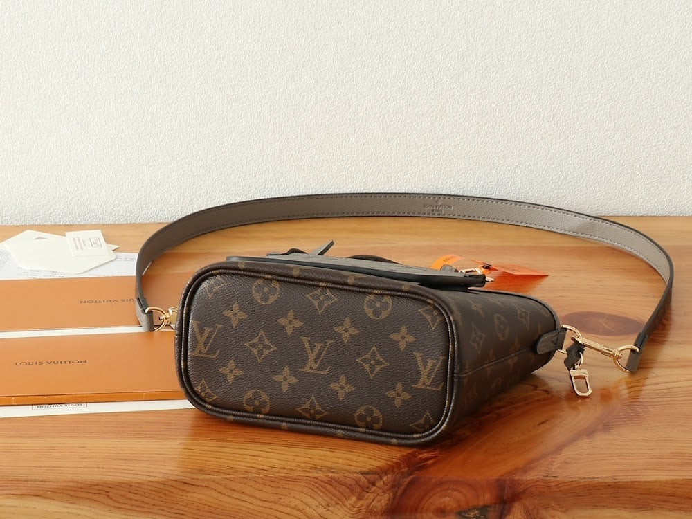 Dragons Bags ln Luxury Bag --97235
