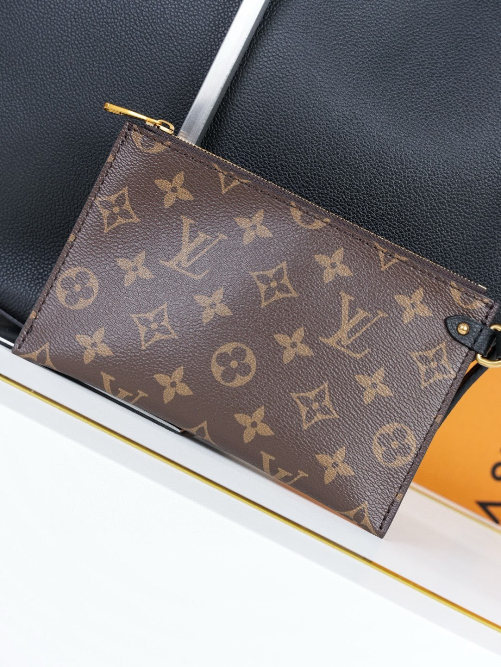 Dragons Bags ln Luxury Bag --81733