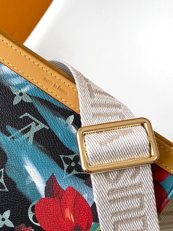 Dragons Bags ln Luxury Bag --81484