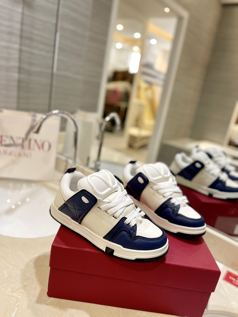 Dragons Bags Valentino Luxury Shoes --52620