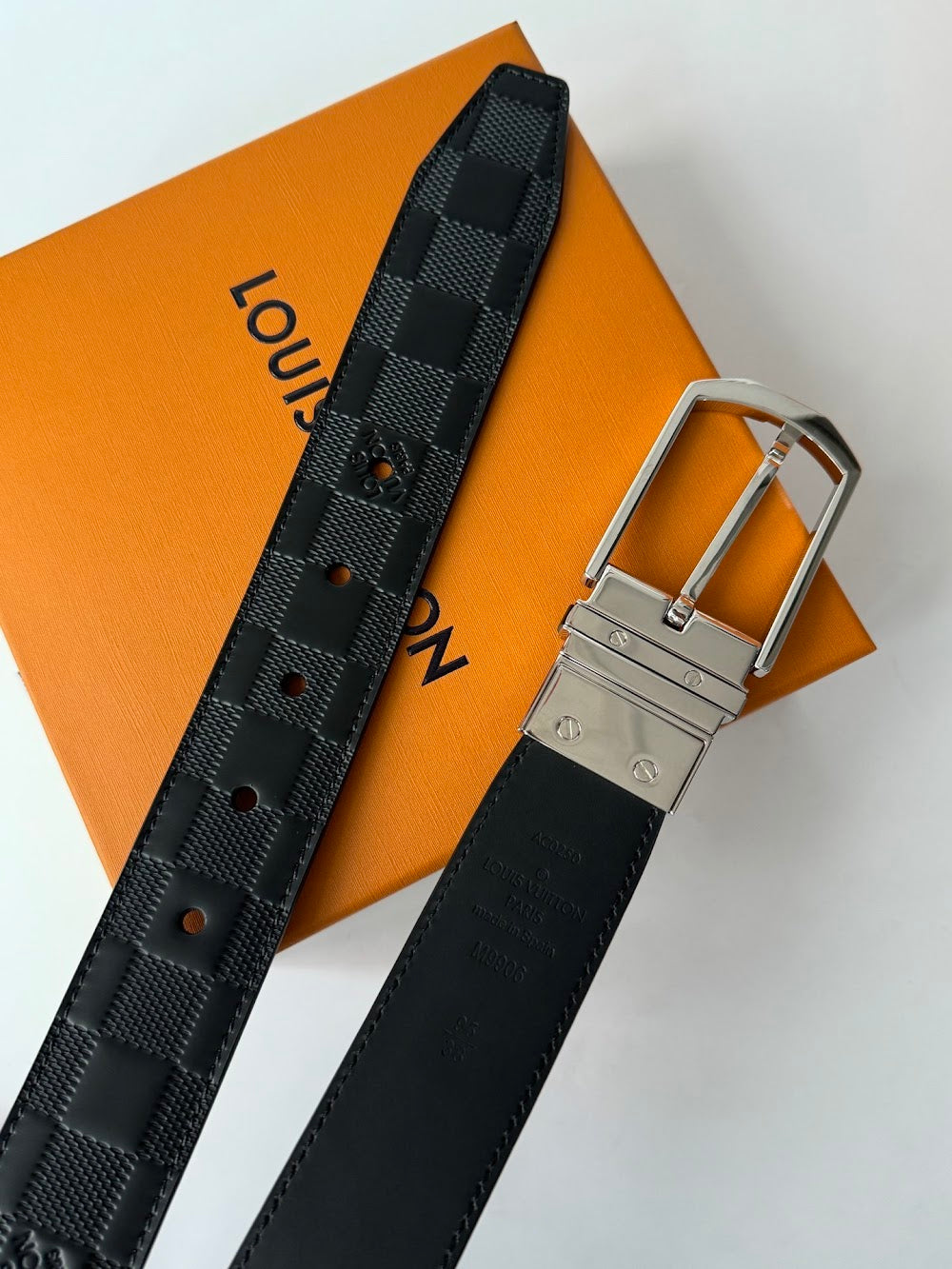 Dragons Bags ln Luxury Belt --110356
