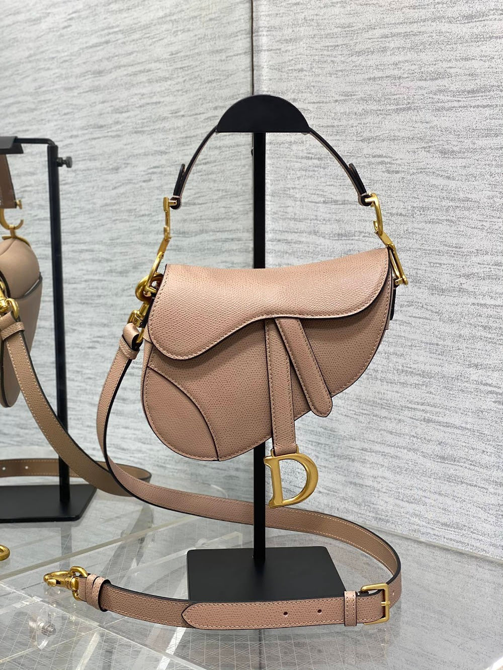 Dragons BagsDiorn Luxury Bag --115005