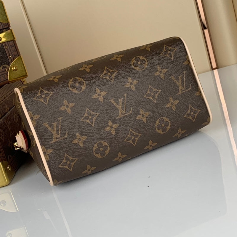 Dragons Bags ln Luxury Bag --58624