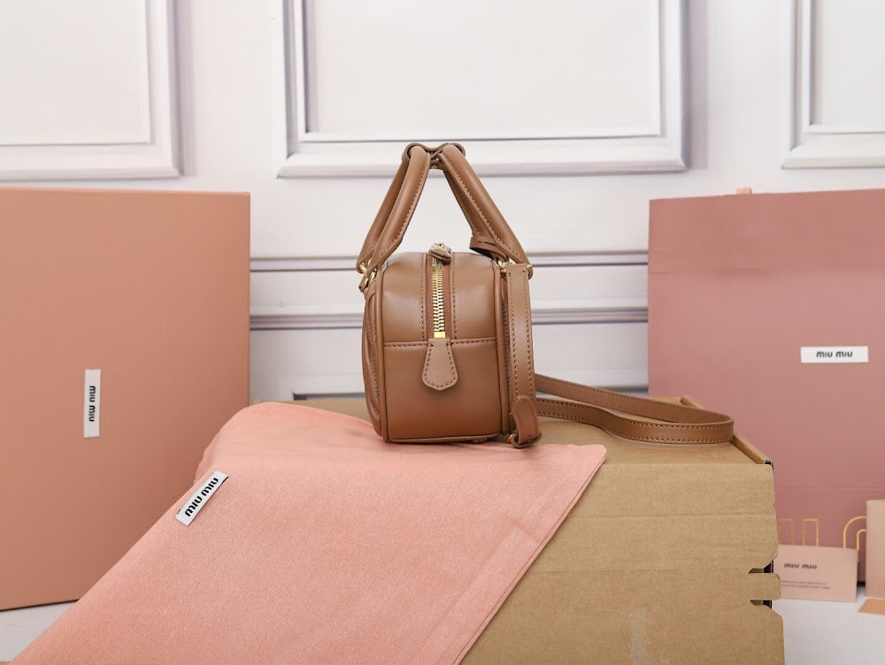 Dragons Bags Miun Miun Luxury Bag --122502