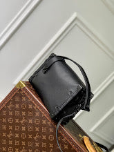 new-luxury-designer-bags-nm660