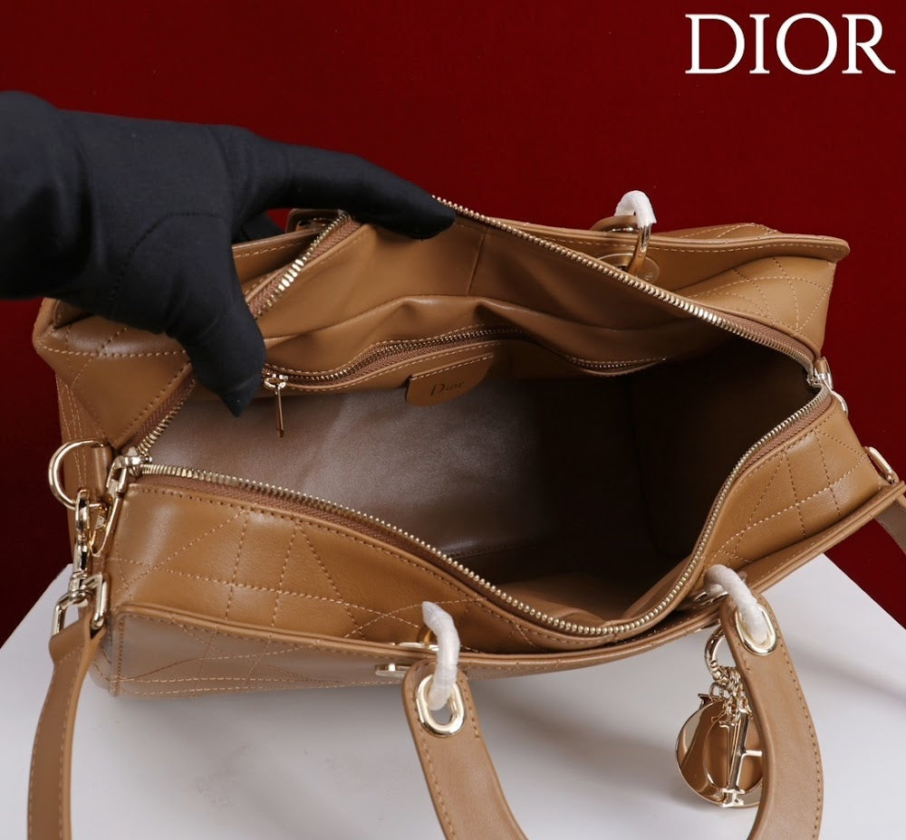 Dragons BagsDiorn Luxury Bag --115381