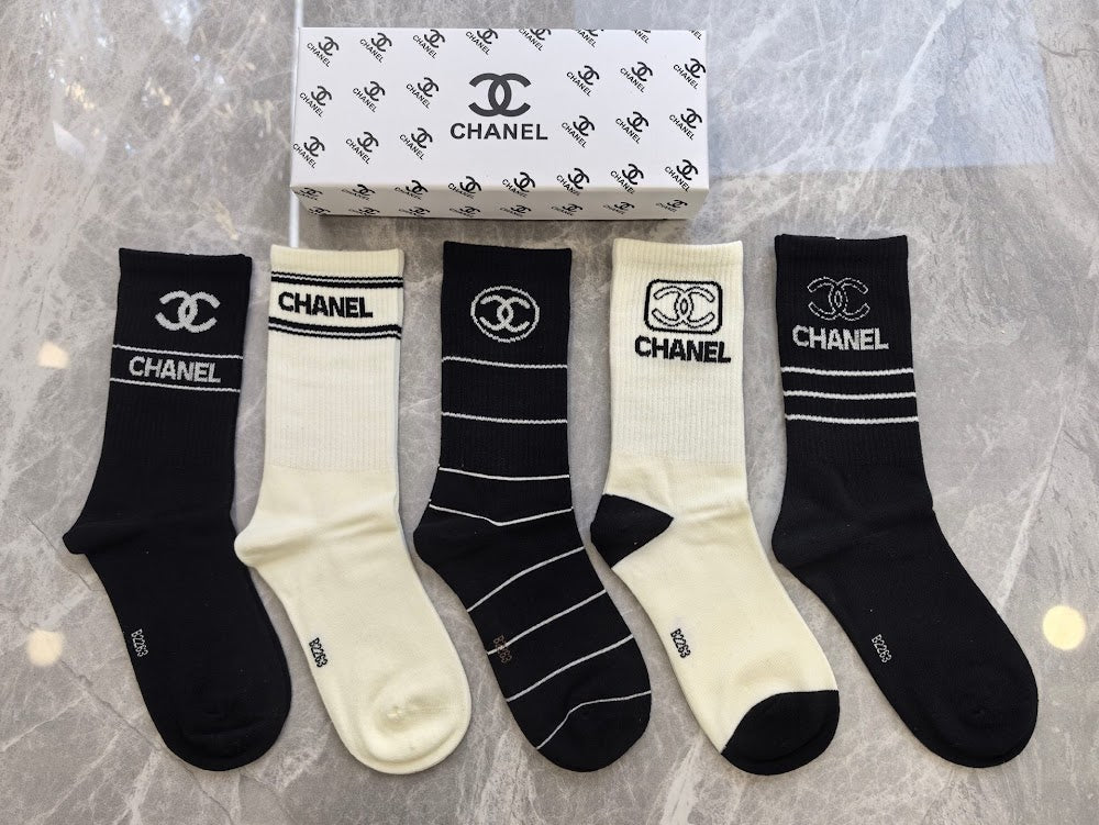 Dragons Bags Premium Luxury Socks --98356
