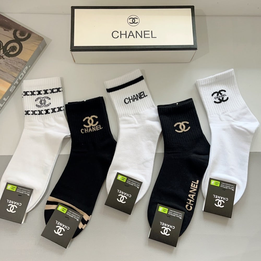 Dragons Bags Premium Luxury Socks --97761