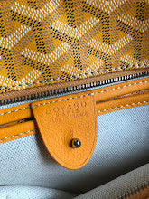 new-luxury-designer-bags-nm8264