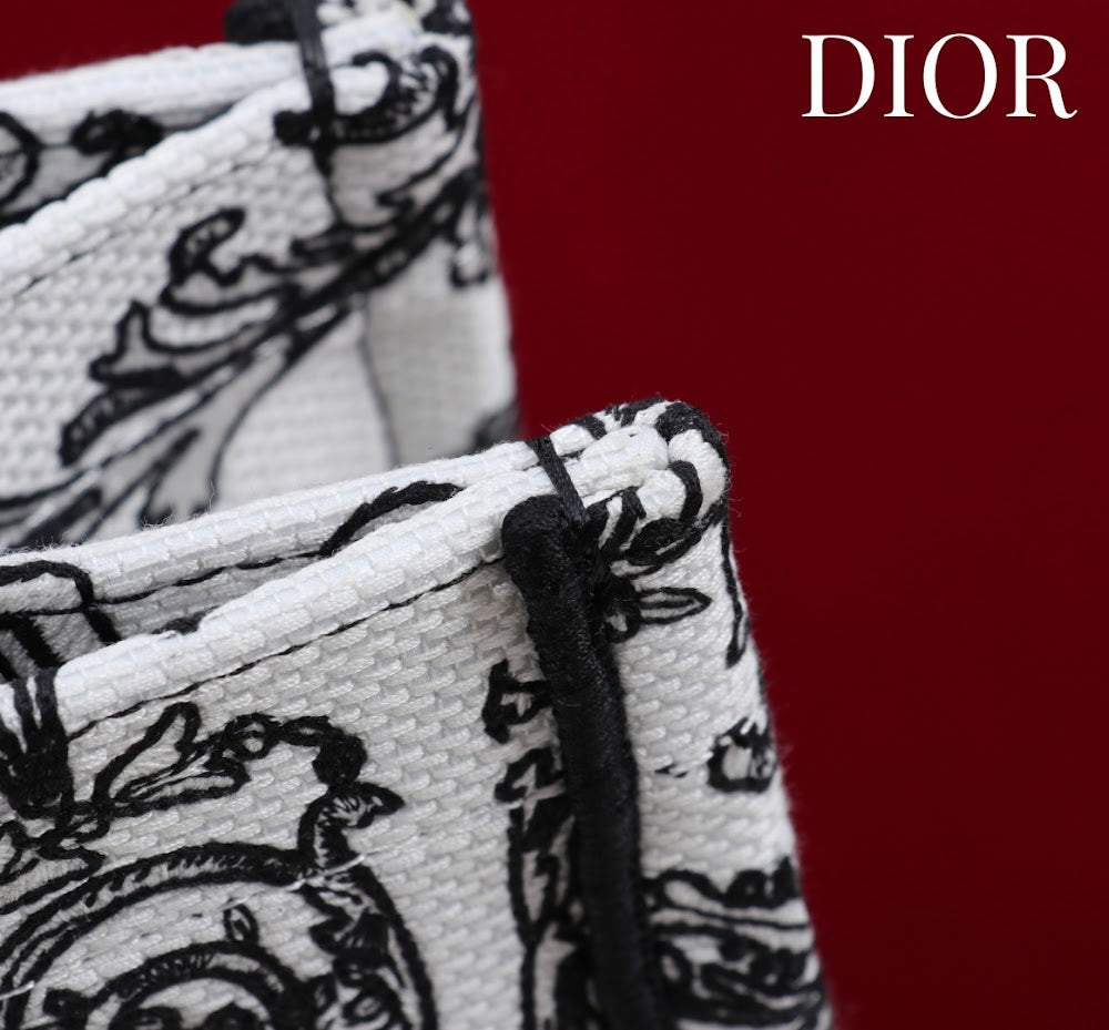 Dragons BagsDiorn Luxury Bag --114916