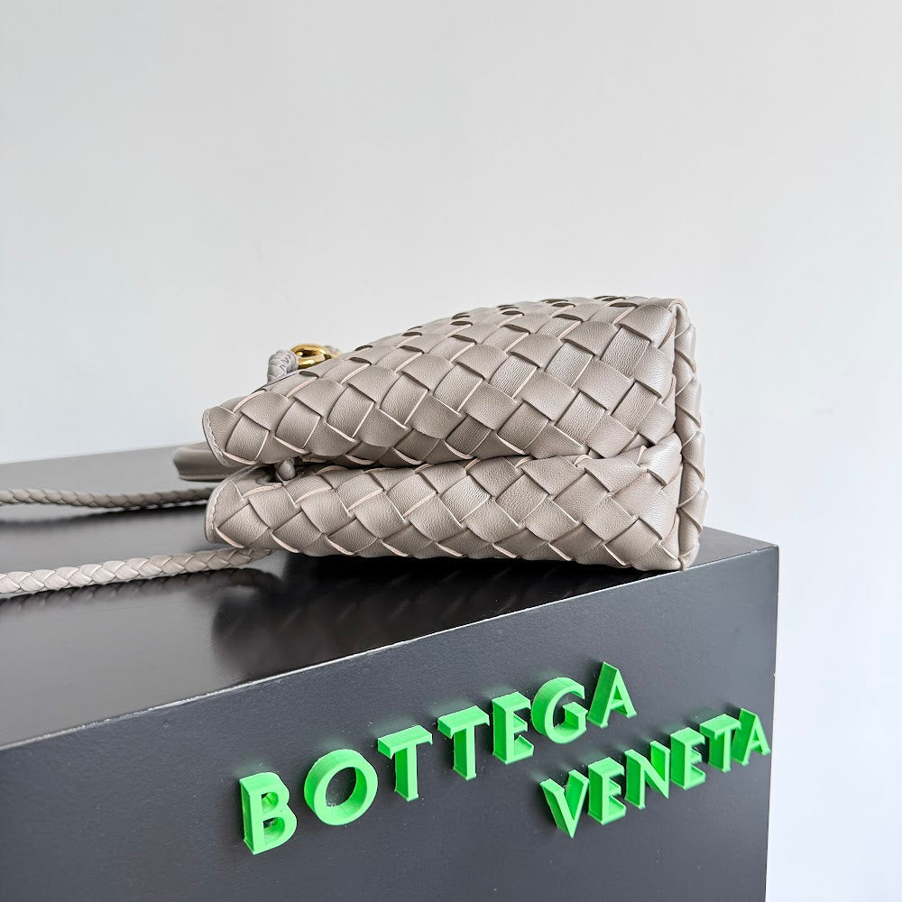 new-luxury-designer-bags-nm10646