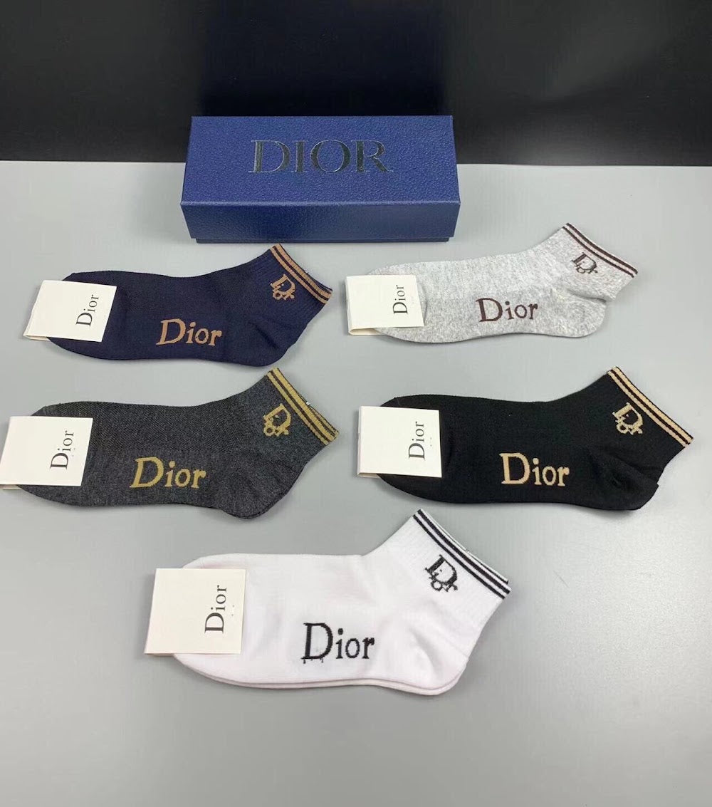 Dragons Bags Premium Luxury Socks --98276