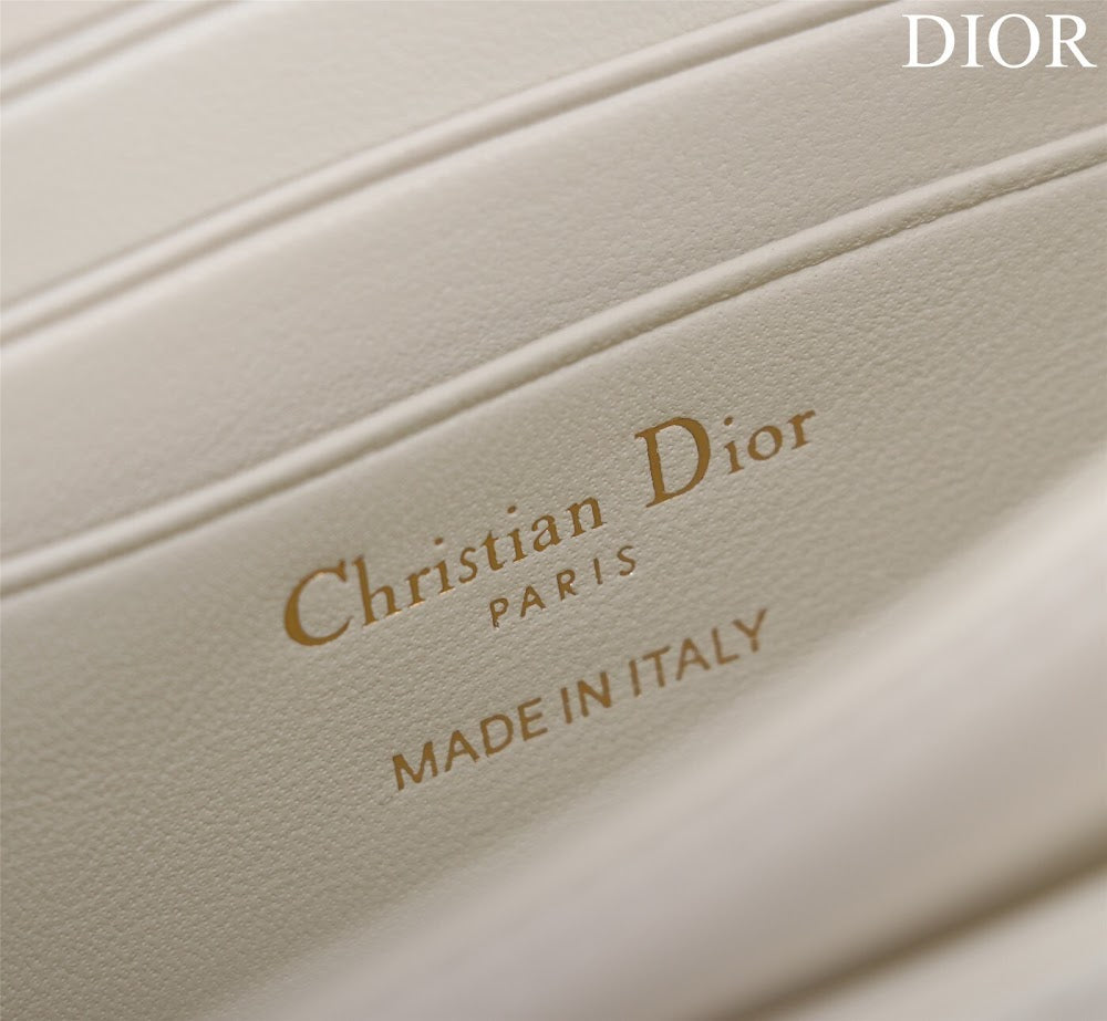 Dragons BagsDiorn Luxury Bag --116228