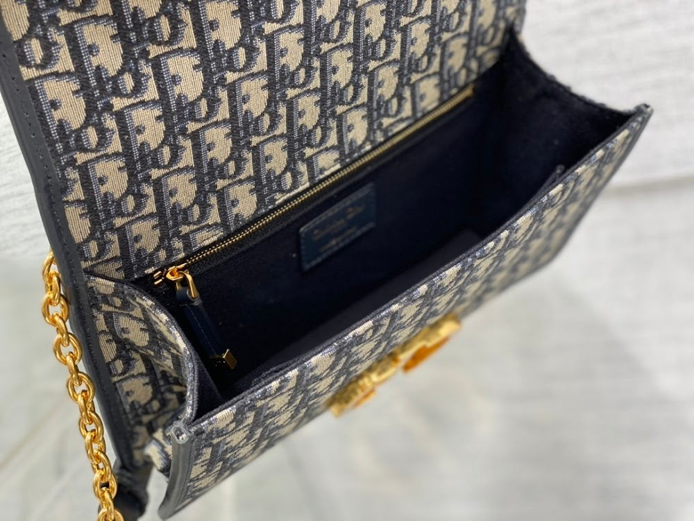 Dragons BagsDiorn Luxury Bag --115688