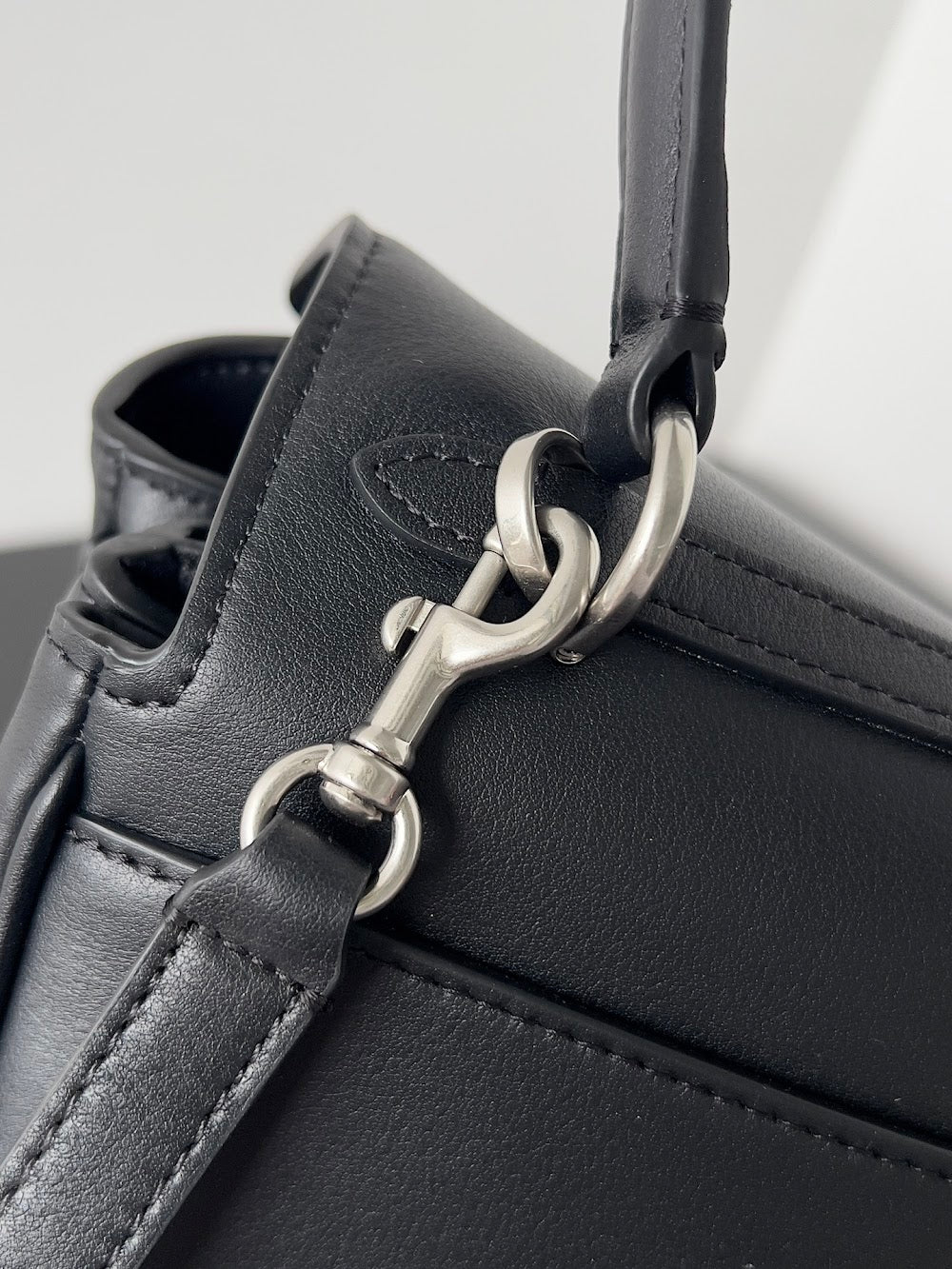 Dragons Bags Balenciaga Luxury Bag --110815
