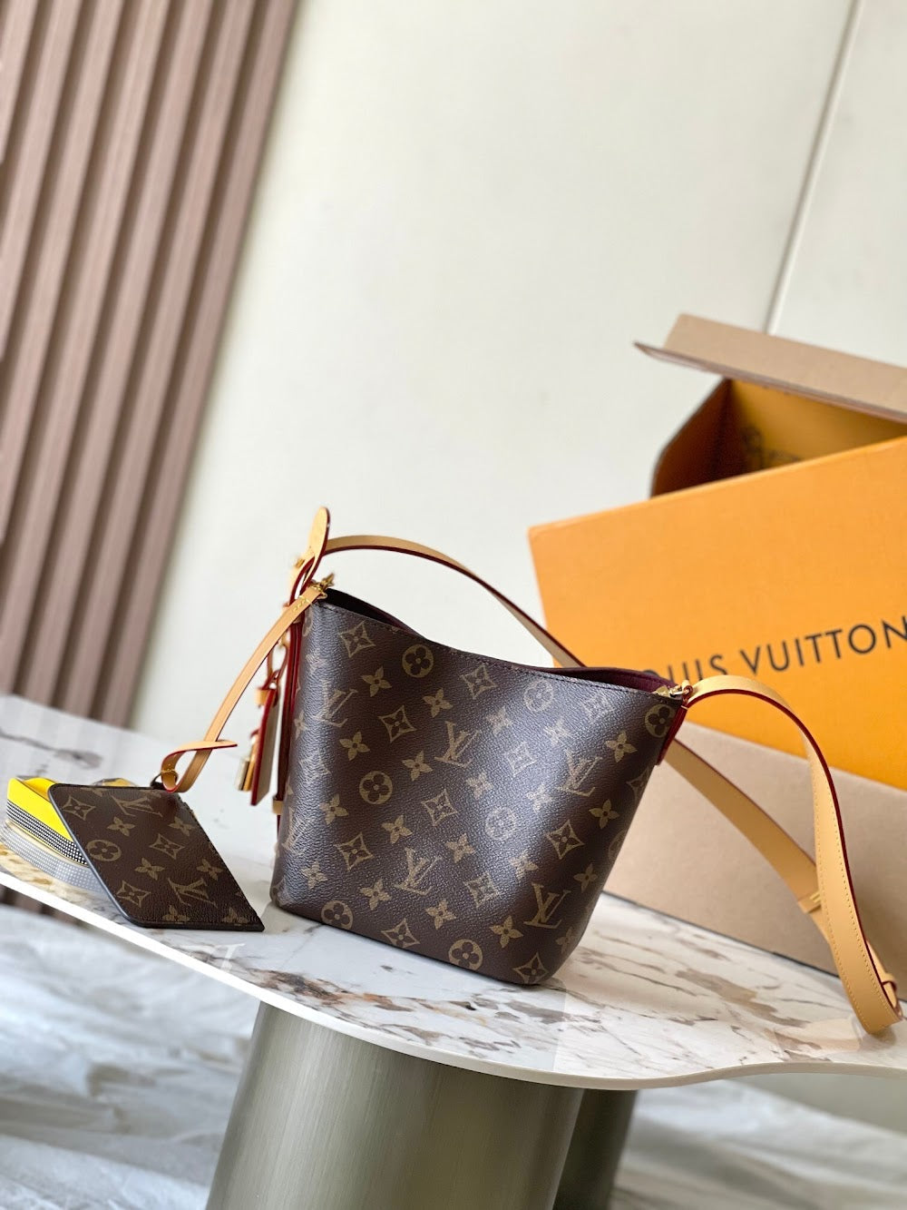 Dragons Bags ln Luxury Bag --97213