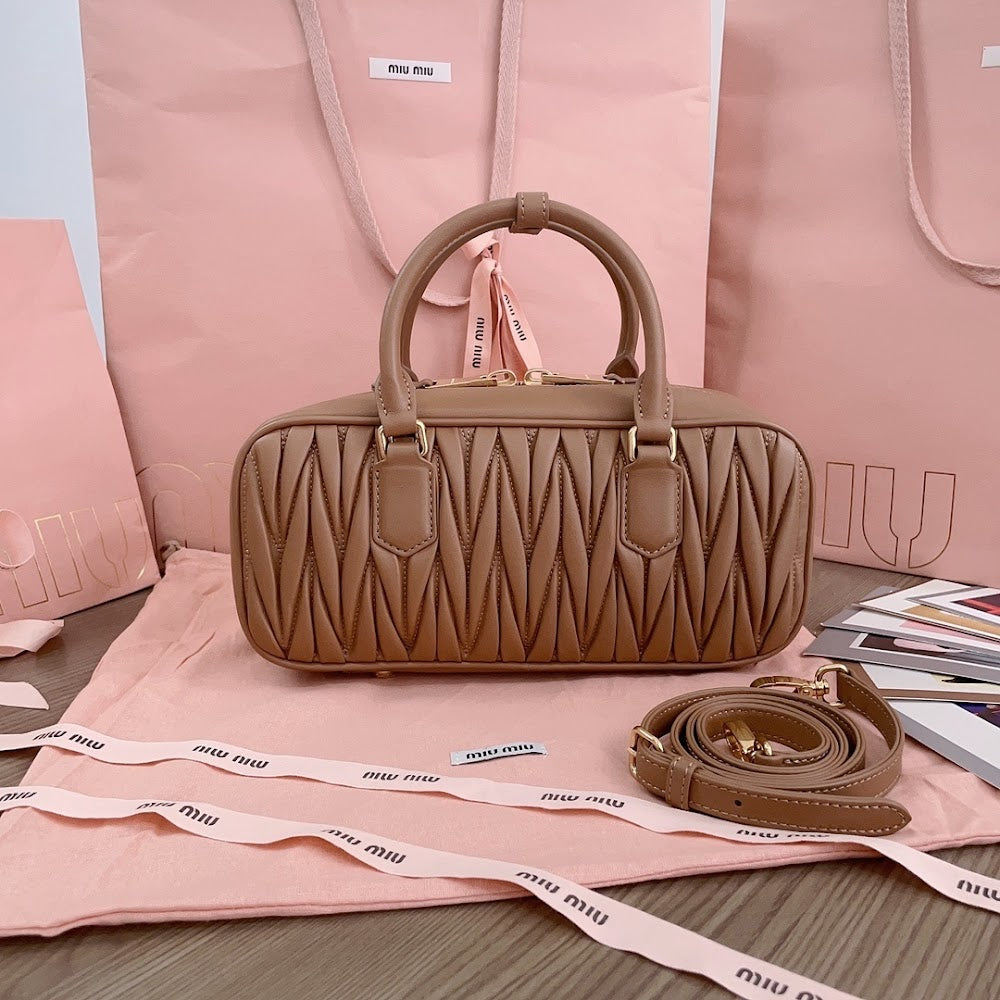 Dragons Bags Miun Miun Luxury Bag --122384