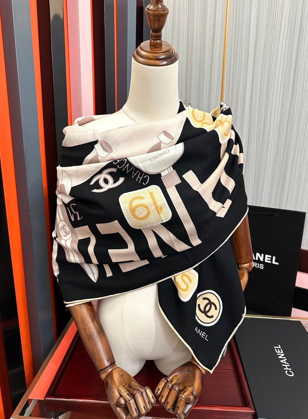 Dragons Bags Premium Designer Scarf --99124
