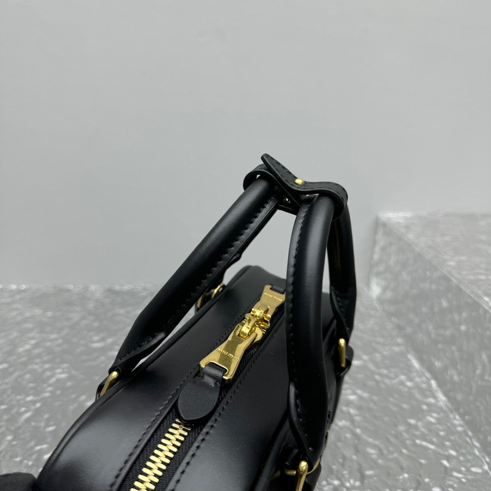 Dragons Bags Miun Miun Luxury Bag --123417