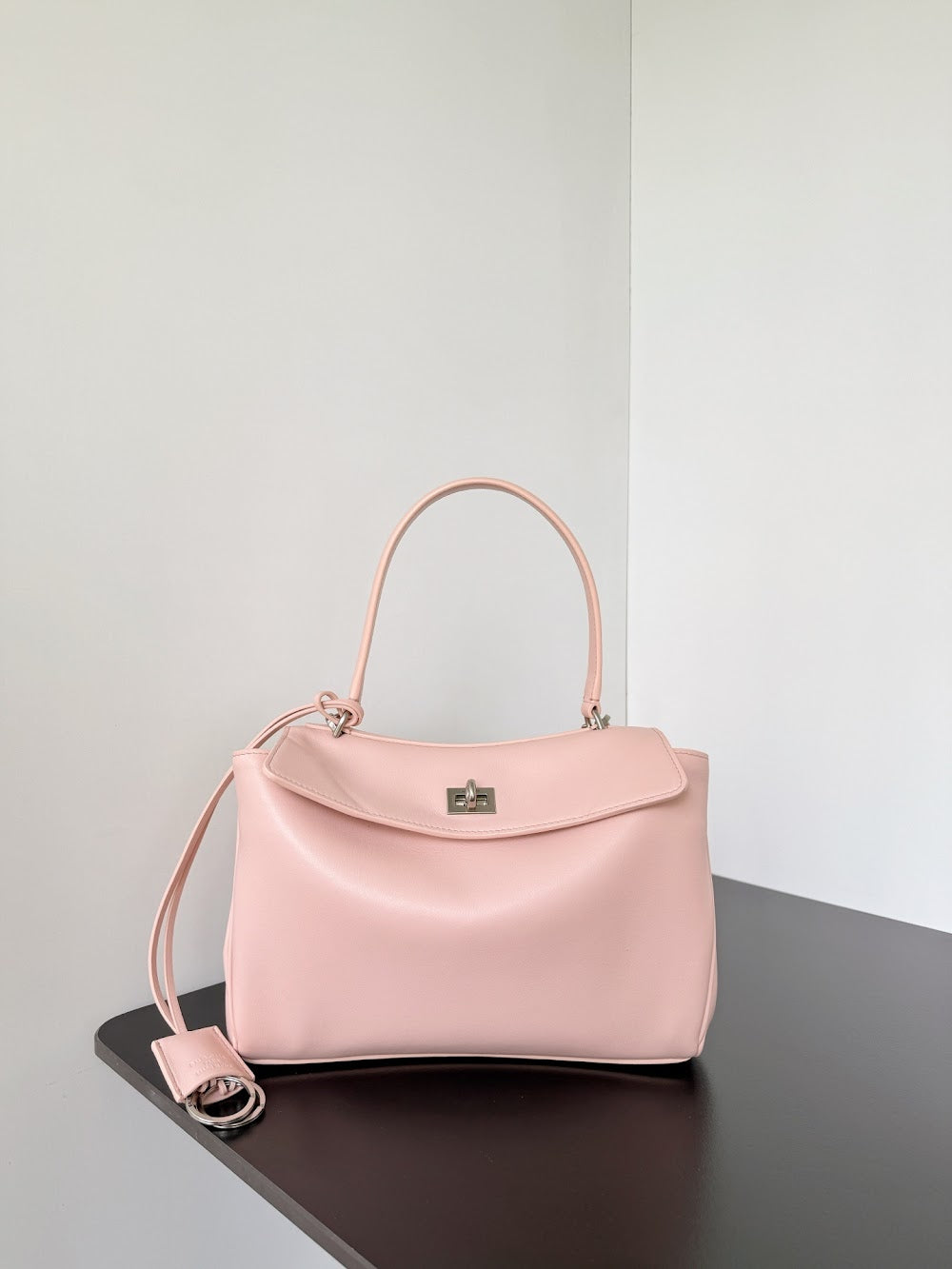 Dragons Bags Balenciaga Luxury Bag --111605