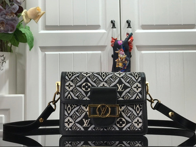 Dragons Bags ln Luxury Bag --58901