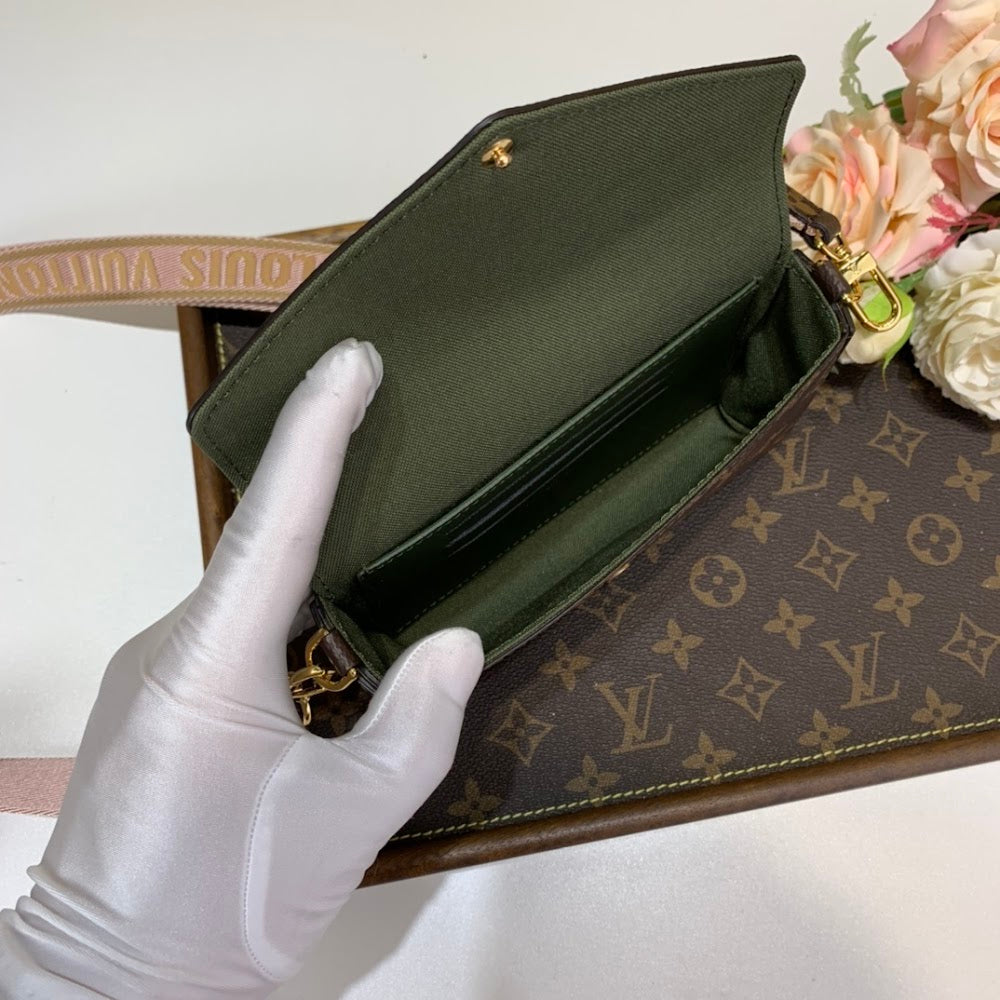 Dragons Bags ln Luxury Bag --59613
