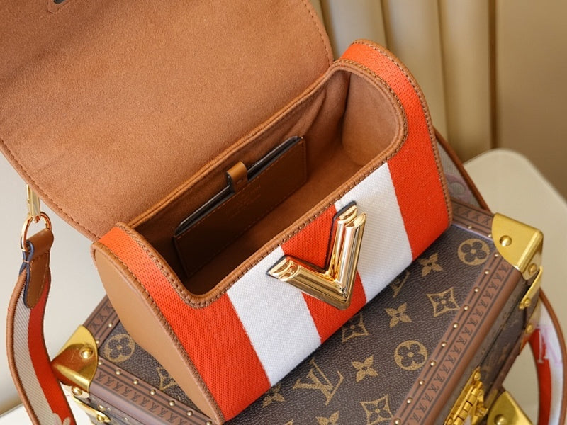 Dragons Bags ln Luxury Bag --56813