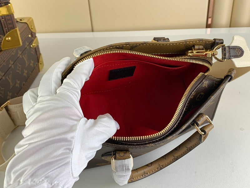 Dragons Bags ln Luxury Bag --68475
