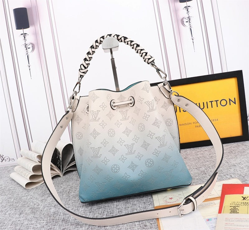 Dragons Bags ln Luxury Bag --78211