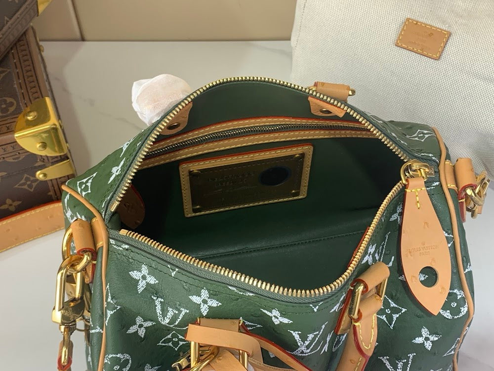 Dragons Bags ln Luxury Bag --97585