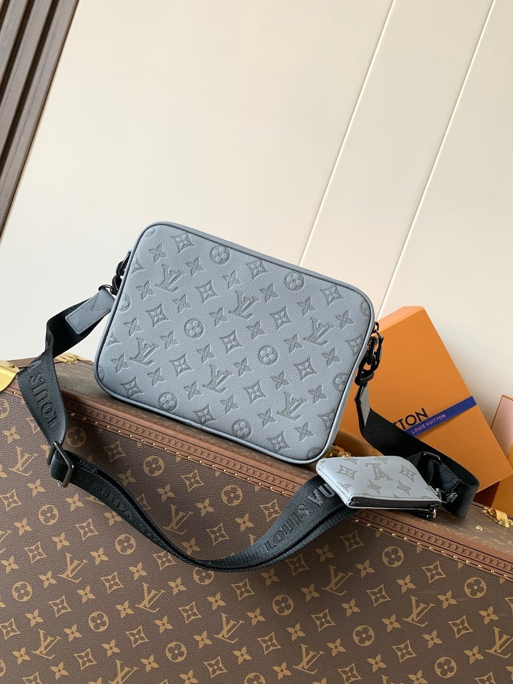 Dragons Bags ln Luxury Bag --71569
