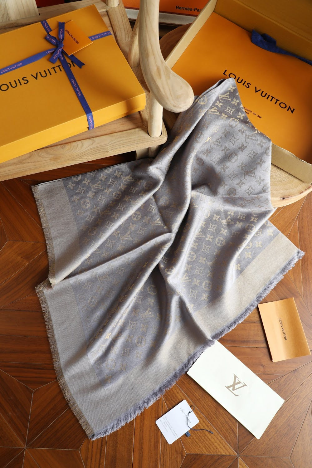 Dragons Bags Premium Designer Scarf --99358