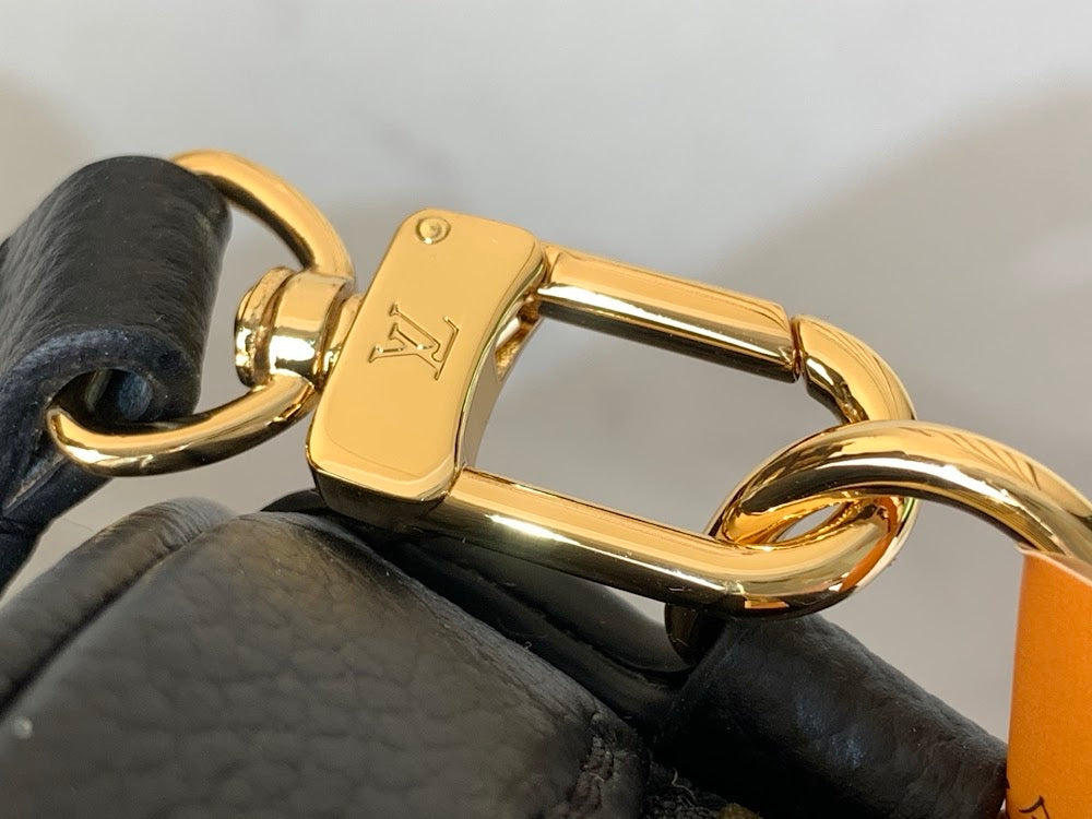 Dragons Bags ln Luxury Bag --69831