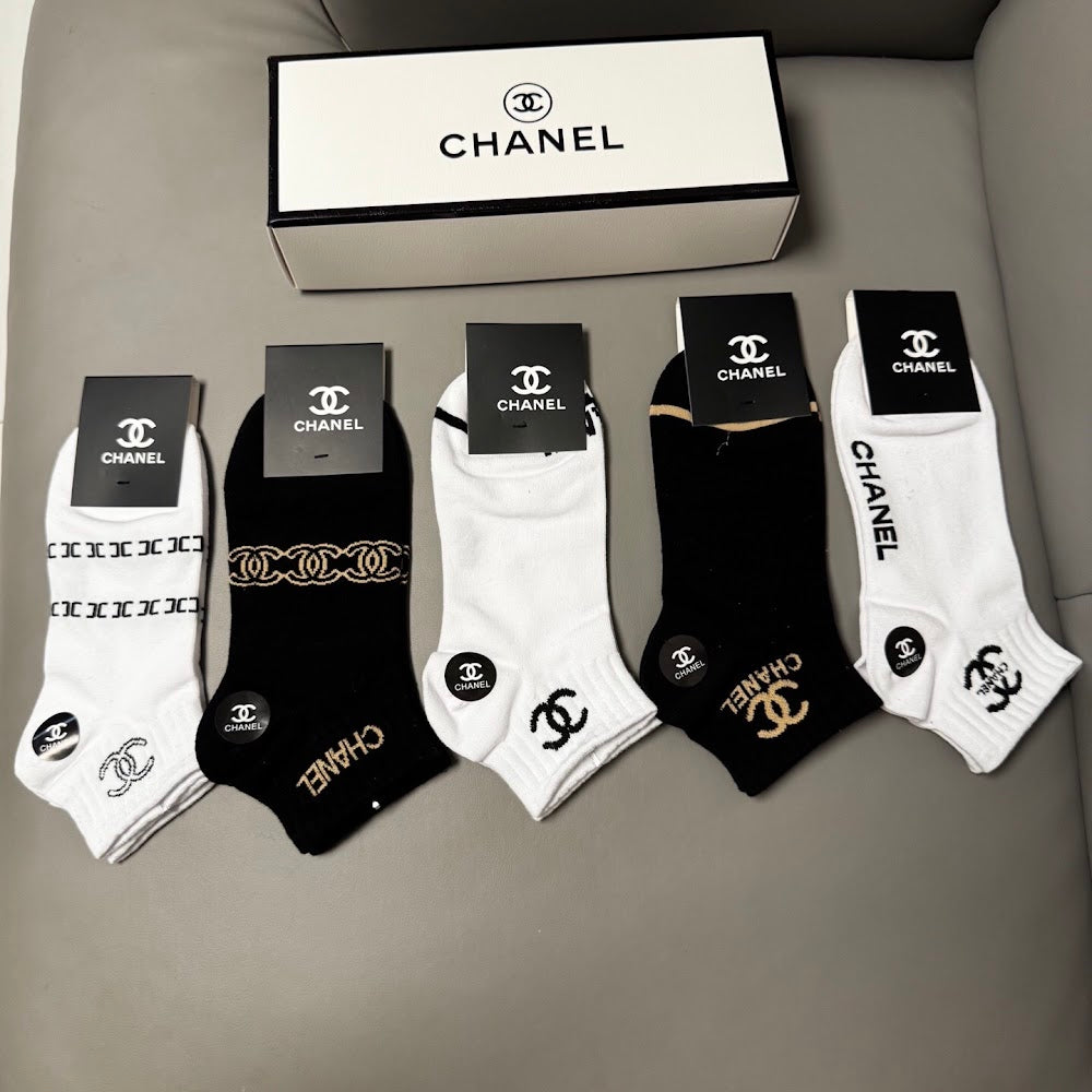 Dragons Bags Premium Luxury Socks --98397