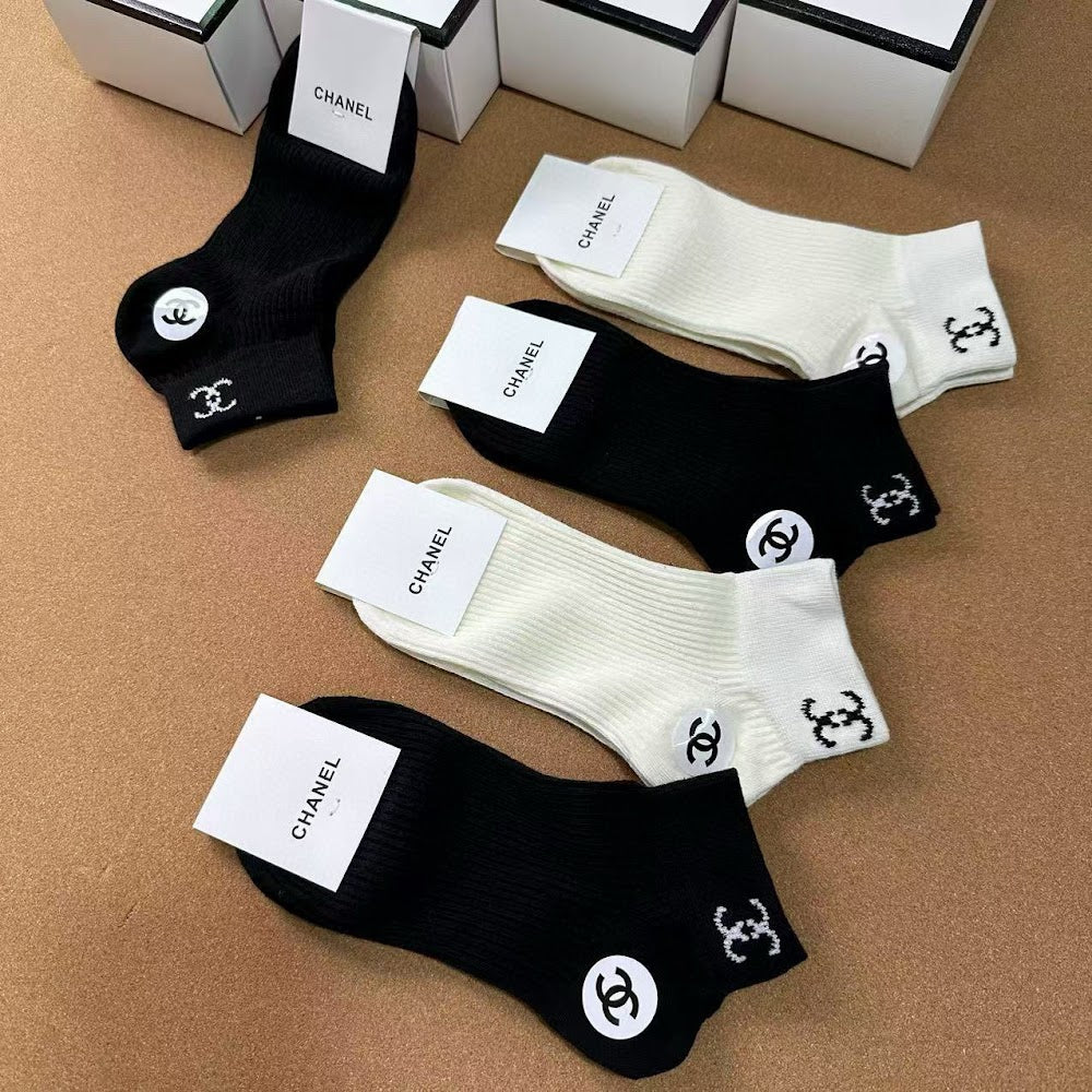 Dragons Bags Premium Luxury Socks --98677