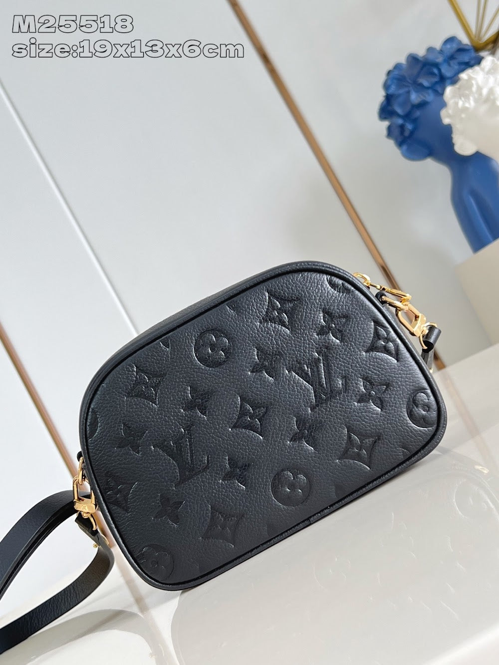 Dragons Bags ln Luxury Bag --97356