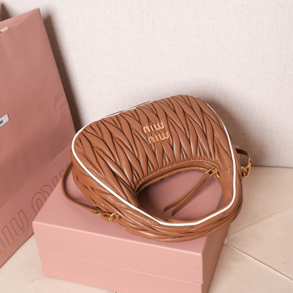 Dragons Bags Miun Miun Luxury Bag --123137