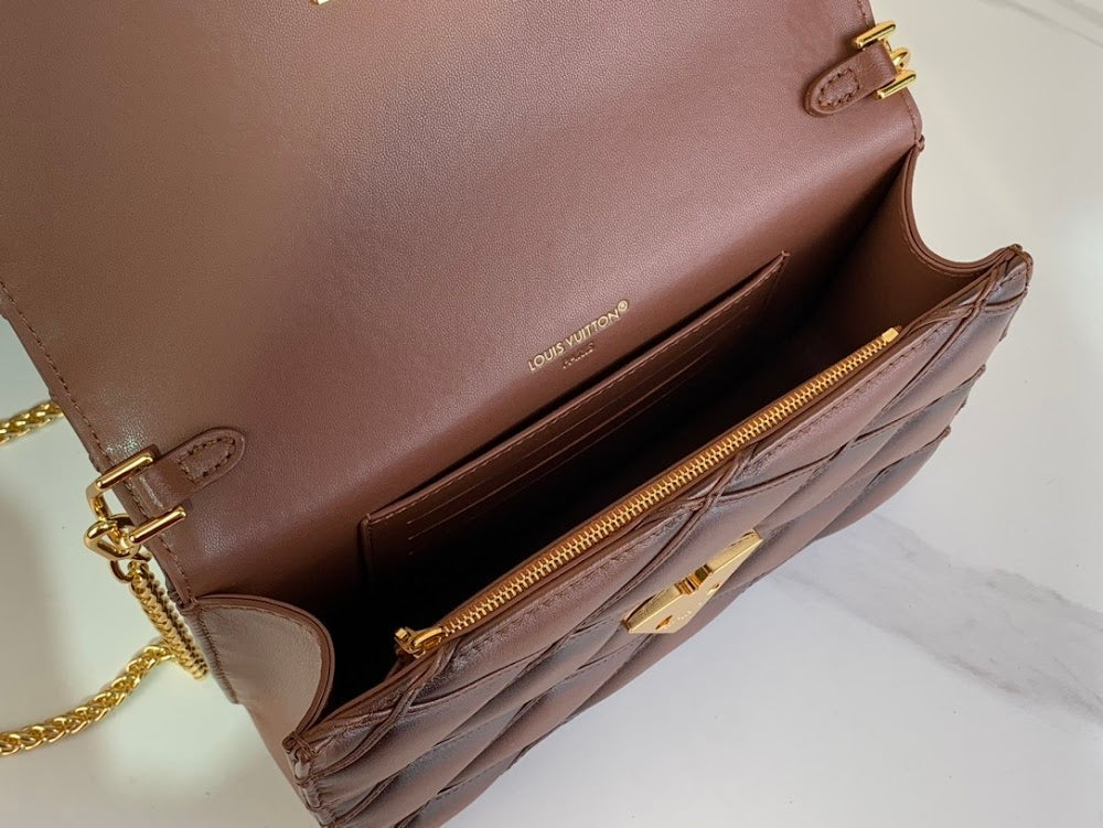 Dragons Bags ln Luxury Bag --62593