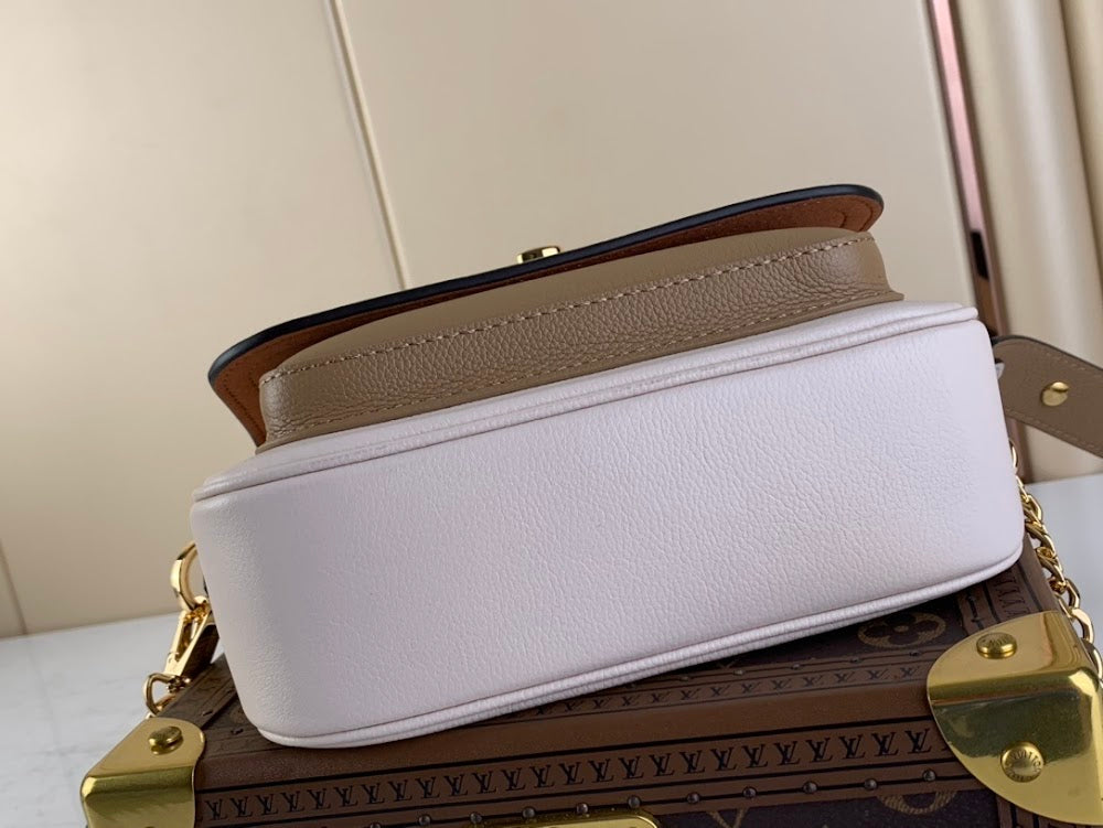 Dragons Bags ln Luxury Bag --63168
