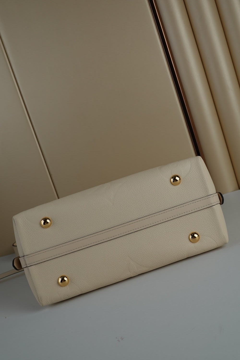 Dragons Bags ln Luxury Bag --58971