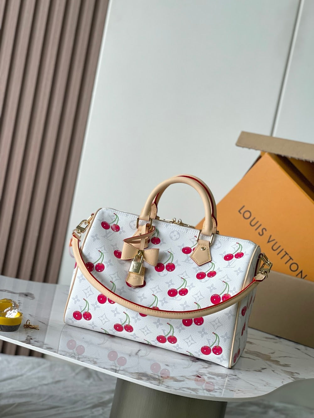 Dragons Bags ln Luxury Bag --97200