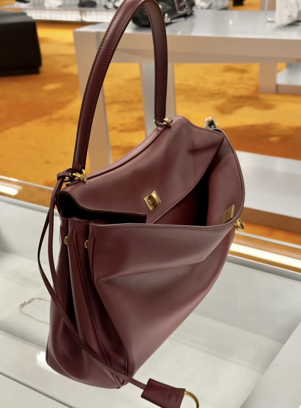 Dragons Bags Balenciaga Luxury Bag --111045
