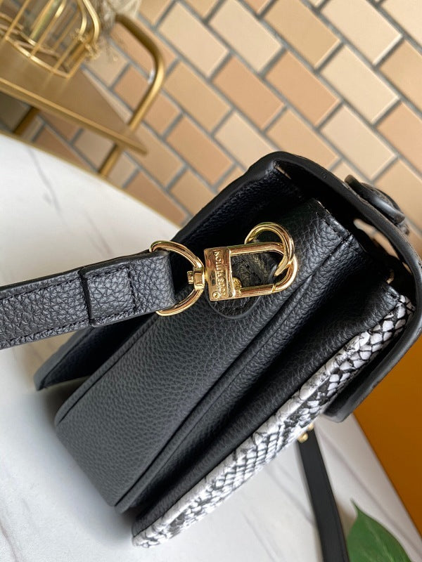 Dragons Bags ln Luxury Bag --77937