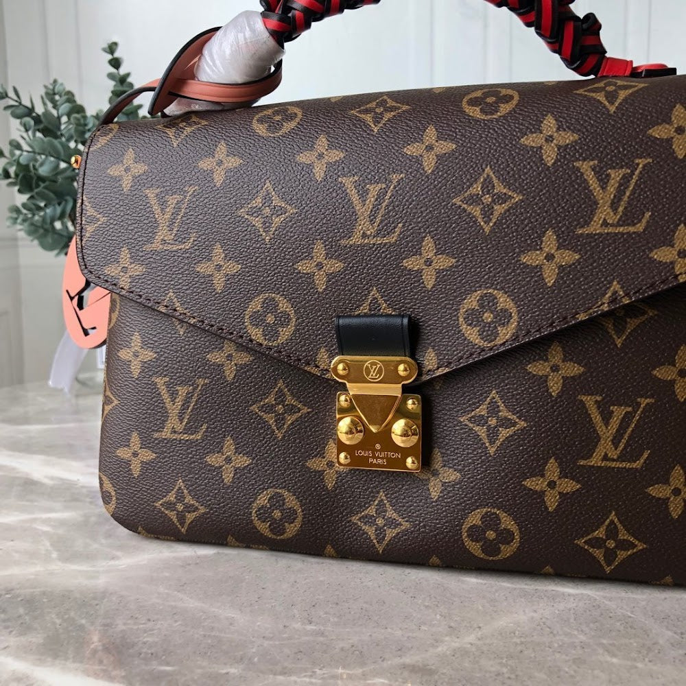 Dragons Bags ln Luxury Bag --56689