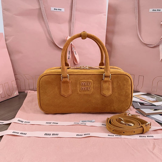 Dragons Bags Miun Miun Luxury Bag --122295