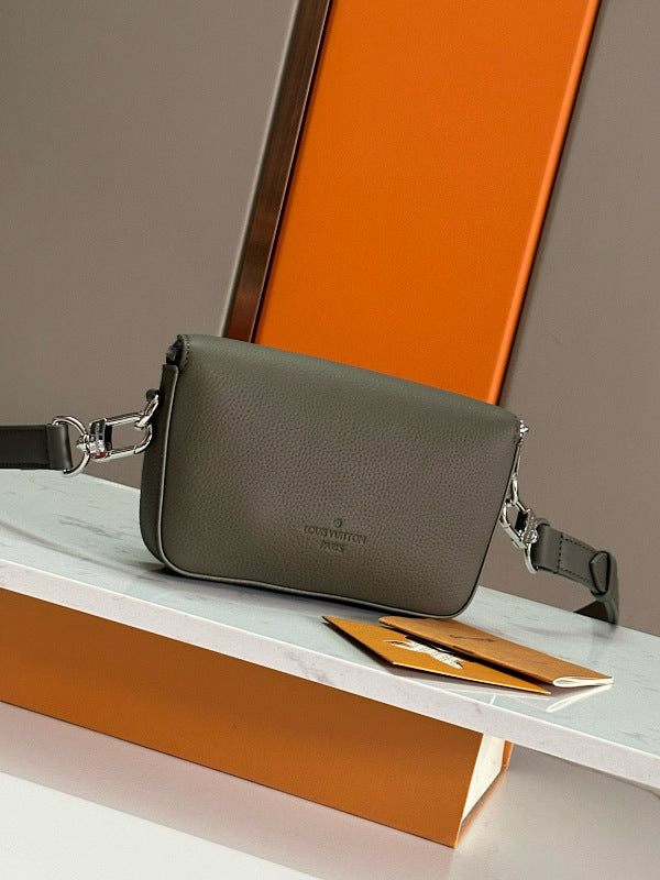 Dragons Bags ln Luxury Bag --70593