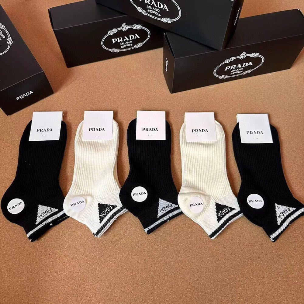 Dragons Bags Premium Luxury Socks --98445