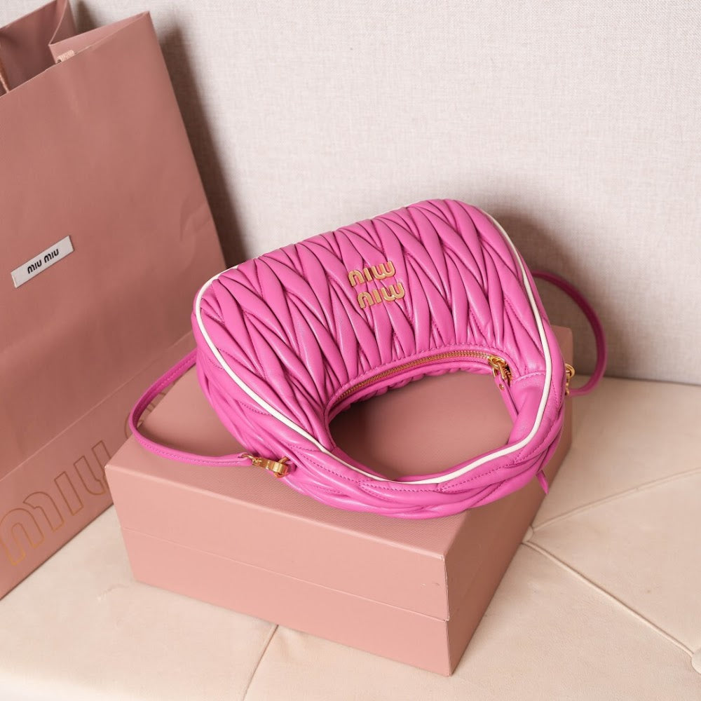 Dragons Bags Miun Miun Luxury Bag --123136