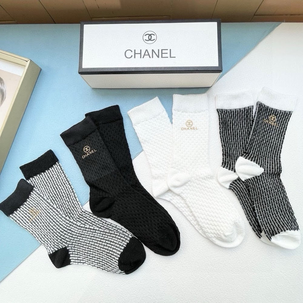 Dragons Bags Premium Luxury Socks --97726
