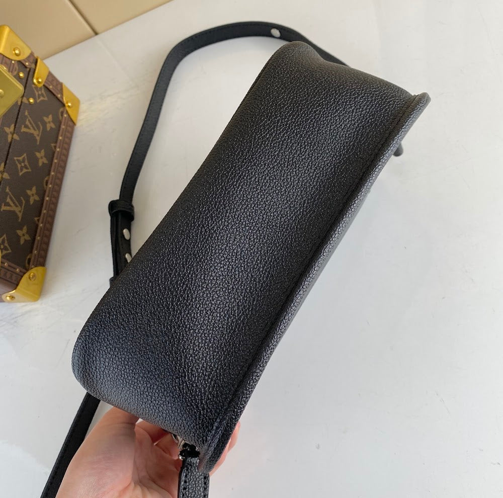 Dragons Bags ln Luxury Bag --67207